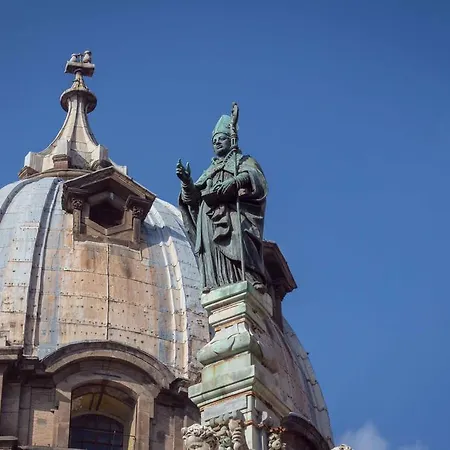 La Cattedrale 2* Napoli
